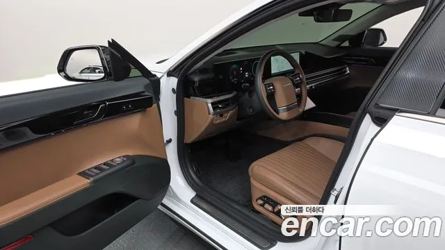 Hyundai Grandeur Grandeur (GN7) 3.5 Бензин 4WD — Фото автомобиля 8