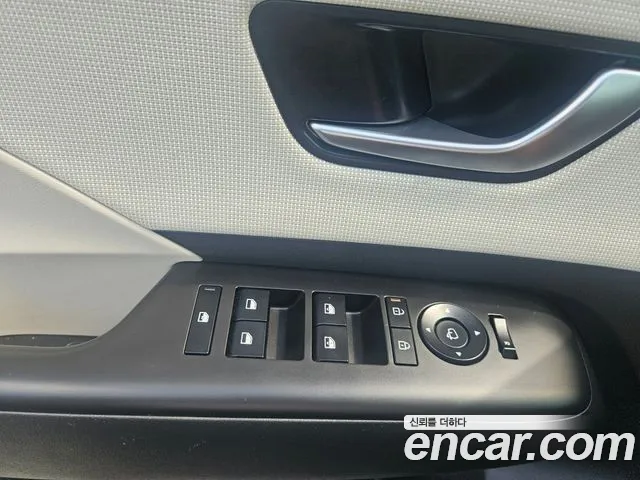 Hyundai Kona SX2 — Фото автомобиля 8