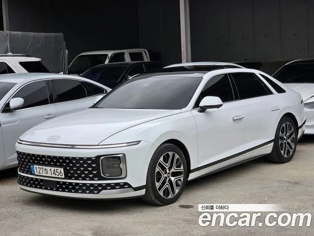 Hyundai Grandeur Grandeur (GN7) — Фото автомобиля 18