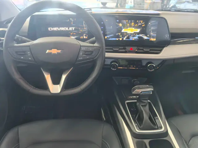 Chevrolet Monza — Фото автомобиля 6