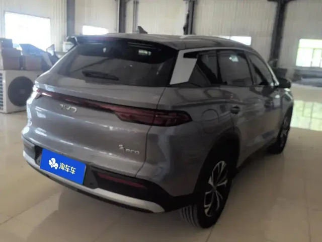 BYD Song Pro — Фото автомобиля 3