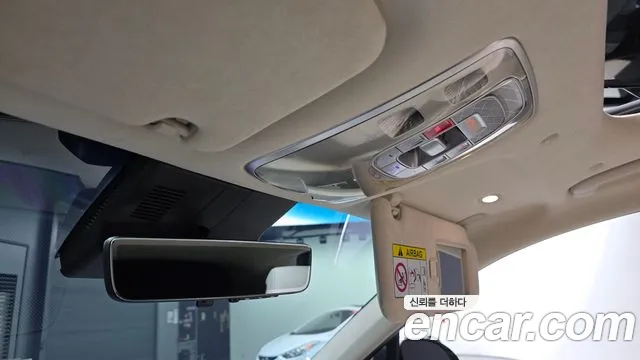 Genesis GV70 2.5T Бензин AWD — Фото автомобиля 14