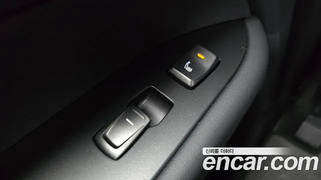 KG_Mobility_Ssangyong Rexton Новый Rexton Sport Khan Дизель 2.2 4WD — Фото автомобиля 17