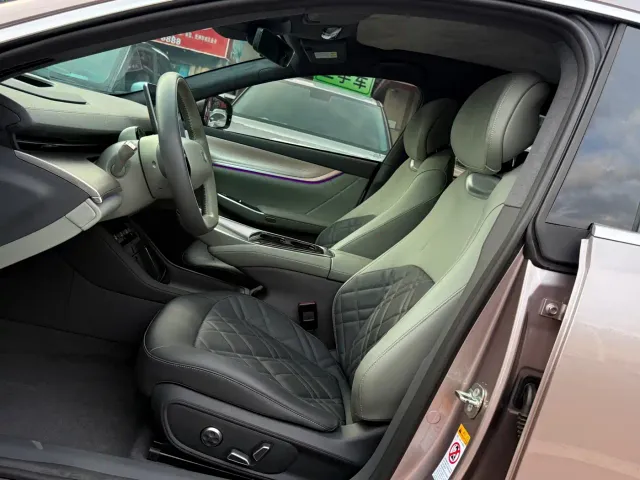 Changan Qiyuan A07 — Фото автомобиля 8