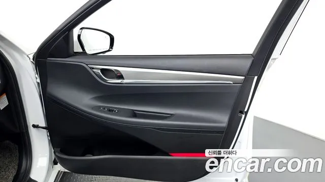 Hyundai Grandeur — Фото автомобиля 23