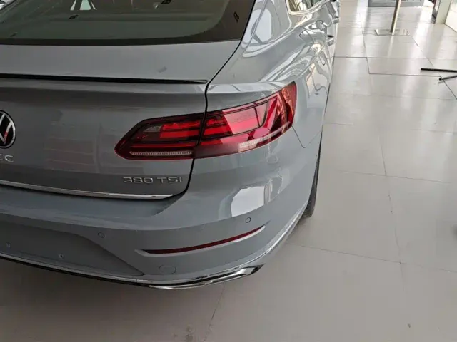Volkswagen CC — Фото автомобиля 7
