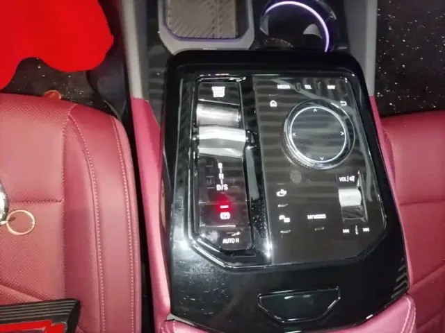 BMW 5 Series — Фото автомобиля 13
