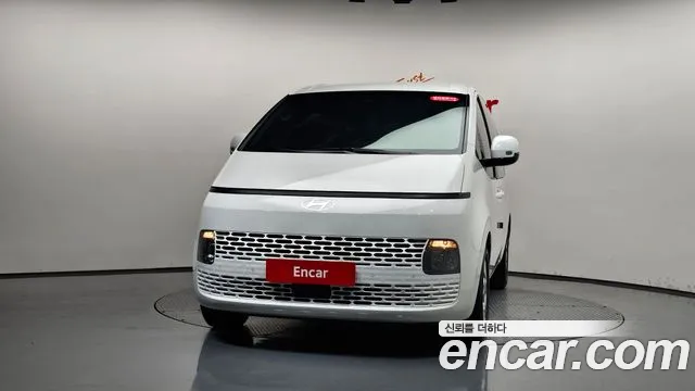 Hyundai Staria — Фото автомобиля 3