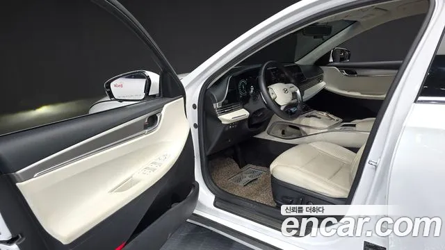 Hyundai Grandeur Grandeur (New) Hybrid — Фото автомобиля 10