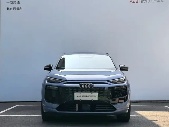 Audi Q6L e-tron — Фото автомобиля 11