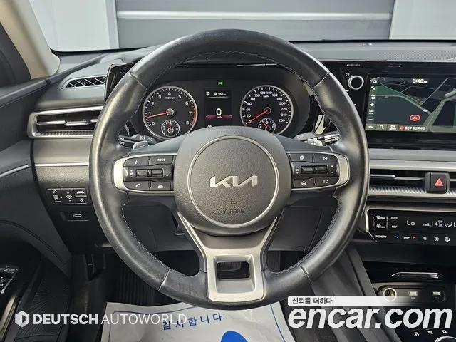 Kia K5 Generation 3 — Фото автомобиля 13