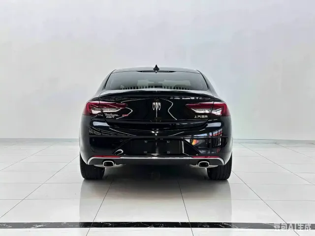 Buick Regal 2025 Model Base Type — Фото автомобиля 6