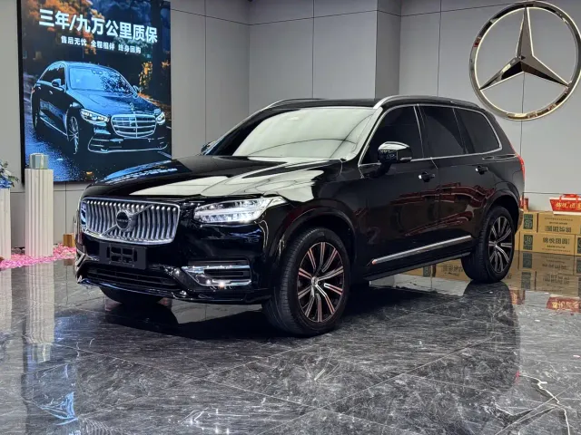 Фотография автомобиля — Volvo XC90