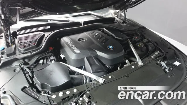 BMW 5 Series — Фото автомобиля 9