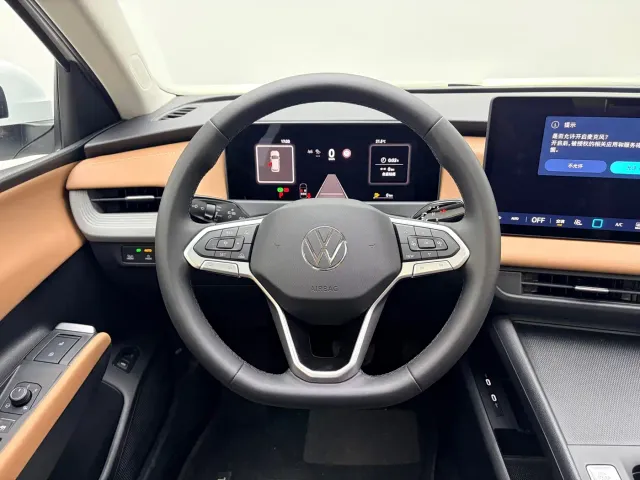 Volkswagen Sagitar — Фото автомобиля 12