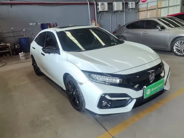Honda Civic — Фото автомобиля 3