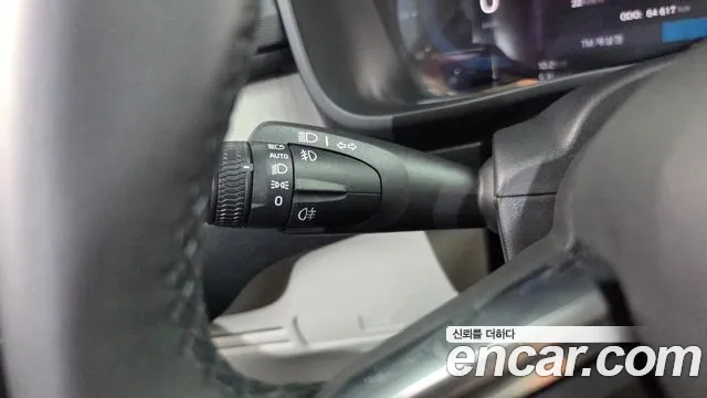 Volvo XC40 — Фото автомобиля 29