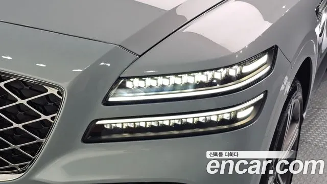 Genesis GV80 2.5T Бензин AWD — Фото автомобиля 21