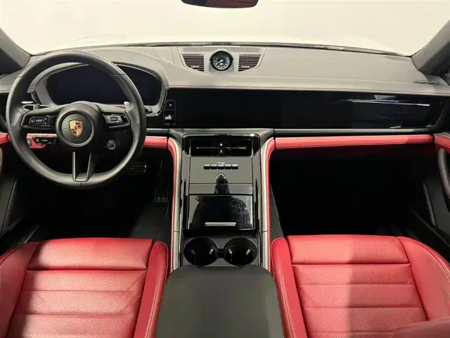 Porsche Panamera — Фото автомобиля 27
