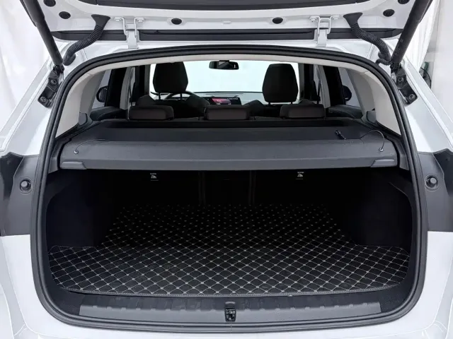 BMW BMW X1 2023 sDrive20Li X Design Package — Фото автомобиля 16