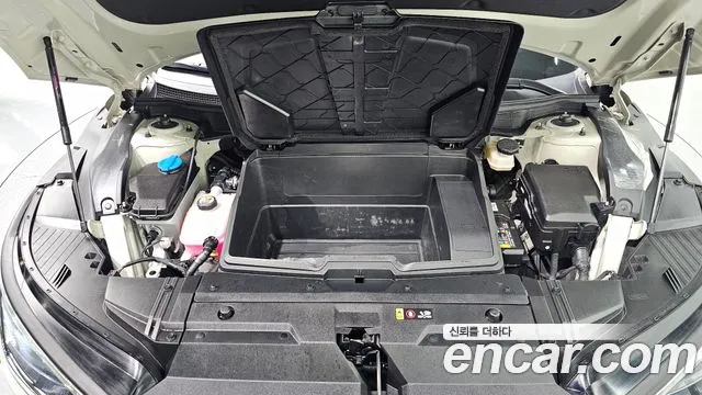 Kia EV6 — Фото автомобиля 9