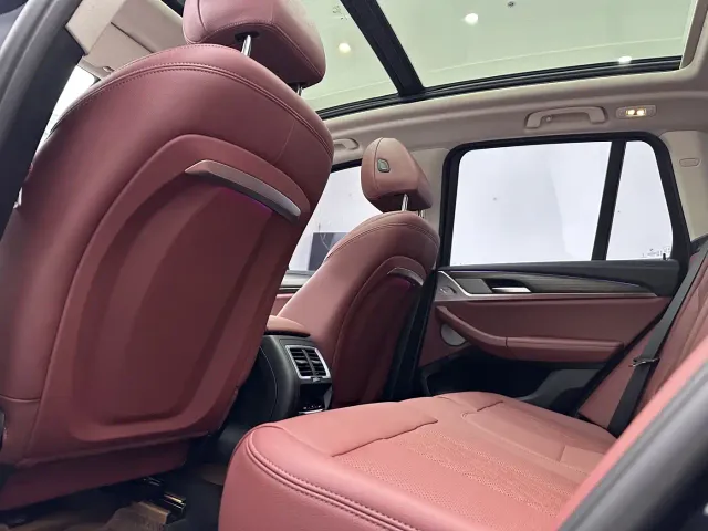 BMW X3 — Фото автомобиля 12