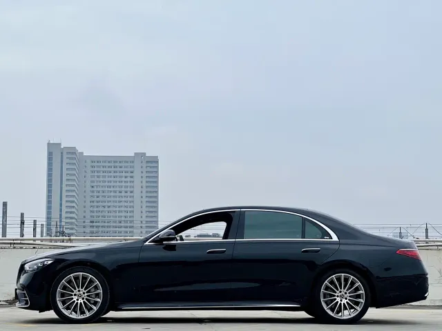Mercedes-Benz S-Class — Фото автомобиля 13