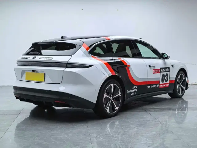 Nio ET5 Touring — Фото автомобиля 6