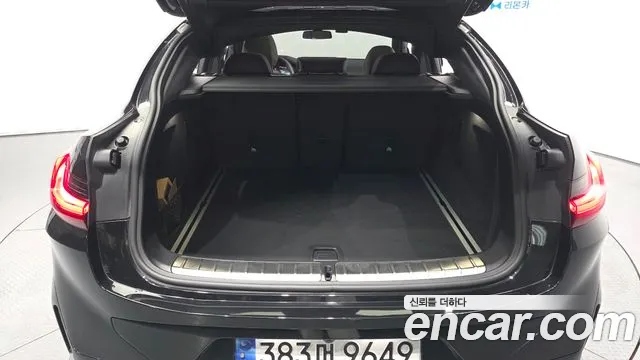 BMW X4 xDrive20i M Sport — Фото автомобиля 30