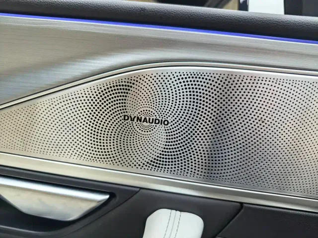 Xpeng P7 — Фото автомобиля 18