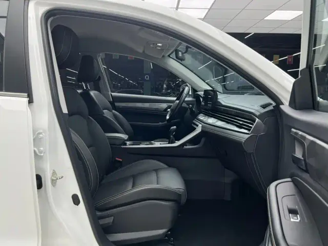 Geely Vision X6 — Фото автомобиля 15