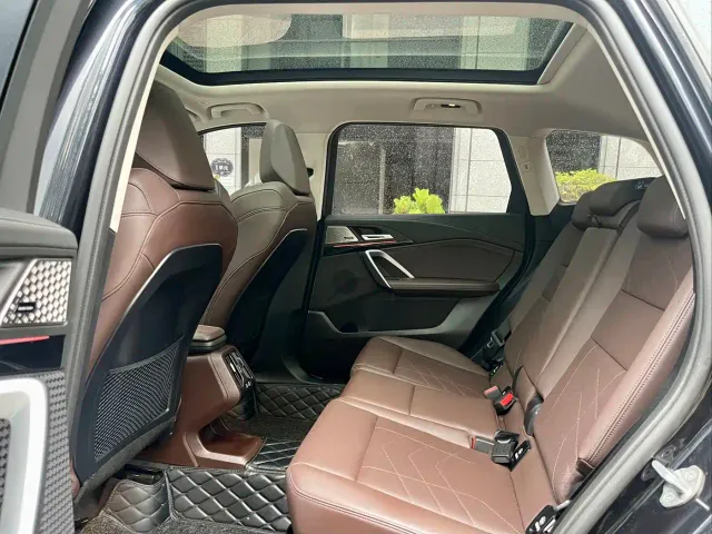 BMW X1 — Фото автомобиля 4
