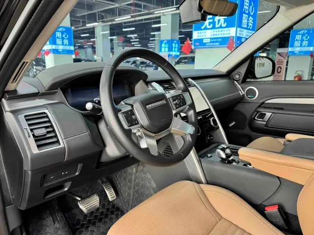 Land Rover Discovery — Фото автомобиля 5