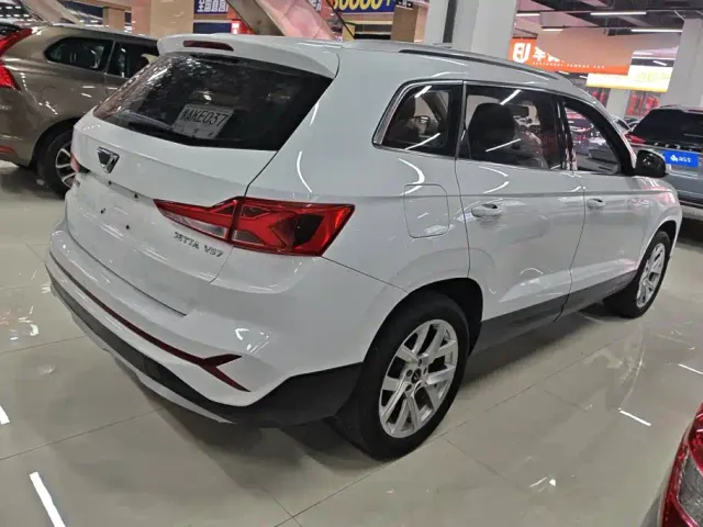 Jetta VS7 — Фото автомобиля 3