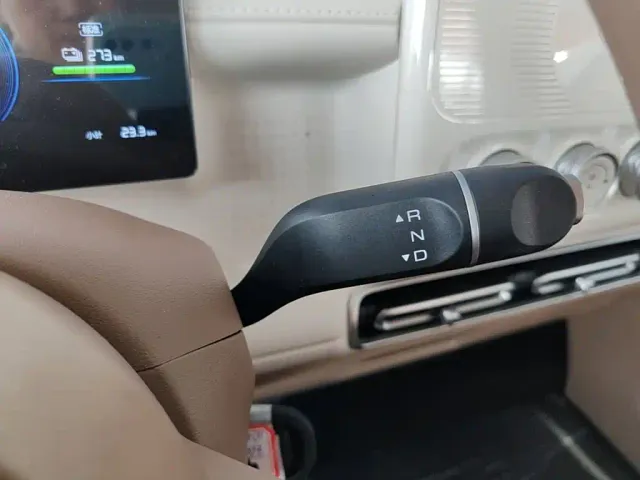 Wuling Hongguang Mini EV — Фото автомобиля 13