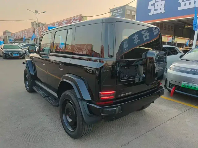 iCAR V23 — Фото автомобиля 9