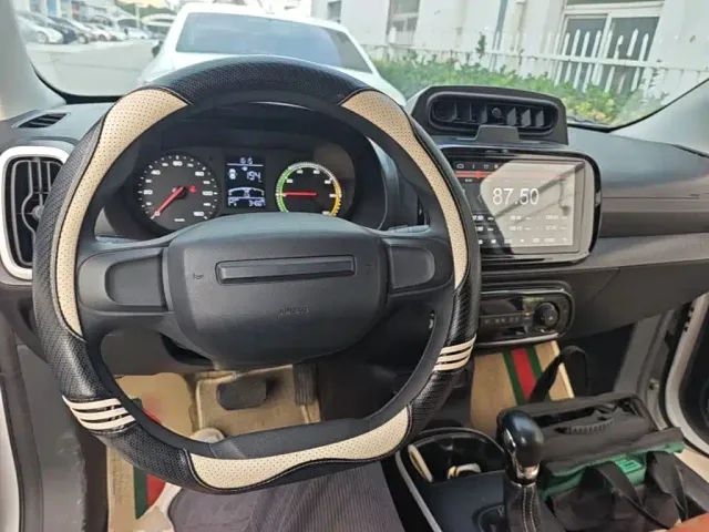 Roewe Clever — Фото автомобиля 9