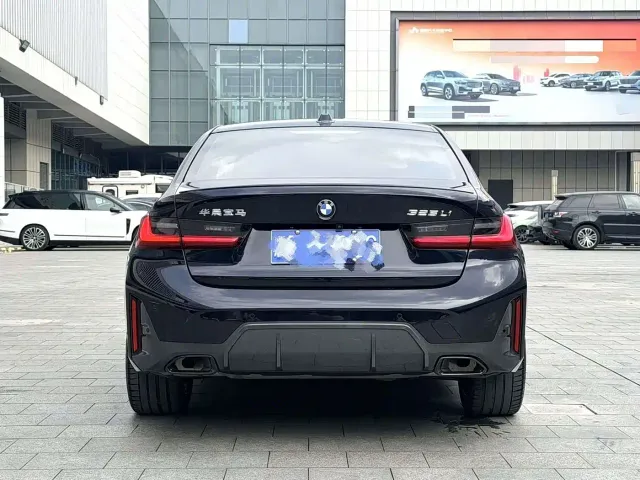 BMW 3 Series — Фото автомобиля 5