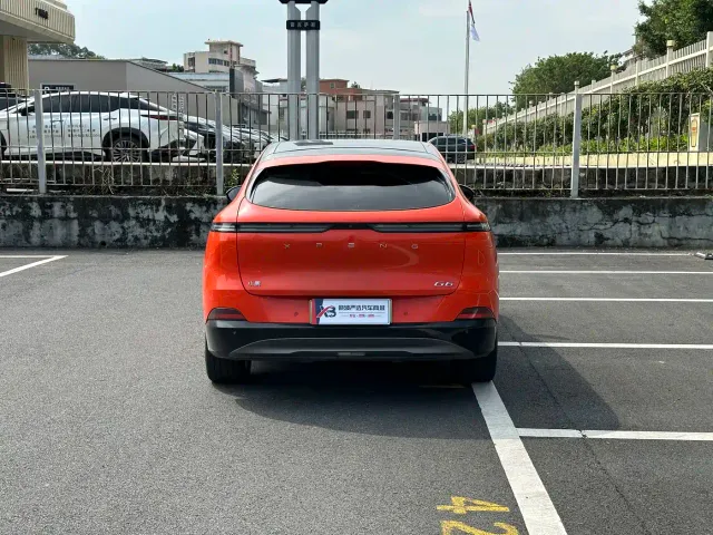 Xpeng G6 — Фото автомобиля 5