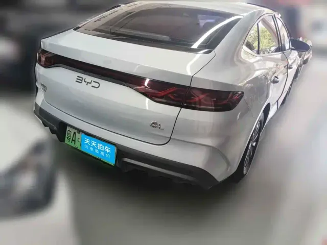 BYD Qin L — Фото автомобиля 2