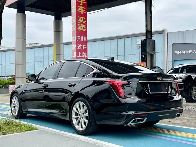Cadillac CT5 — Фото автомобиля 5
