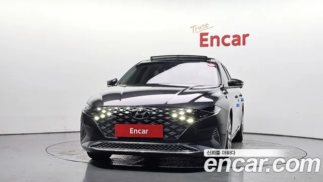 Hyundai Grandeur Новый Grandeur IG — Фото автомобиля 3
