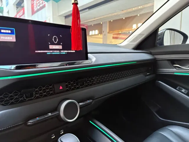 Honda Accord — Фото автомобиля 8
