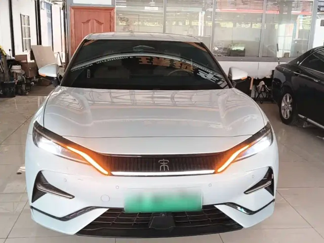 BYD Song L EV — Фото автомобиля 2