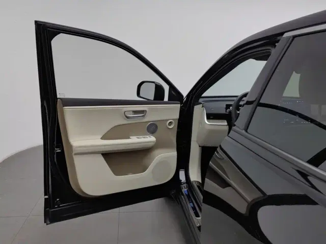 Toyota BoZhi 3X — Фото автомобиля 8