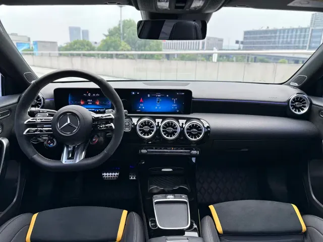 Mercedes-Benz Mercedes-Benz A-Class AMG (Import) 2024 Facelift AMG A 45 S 4MATIC+ — Фото автомобиля 9