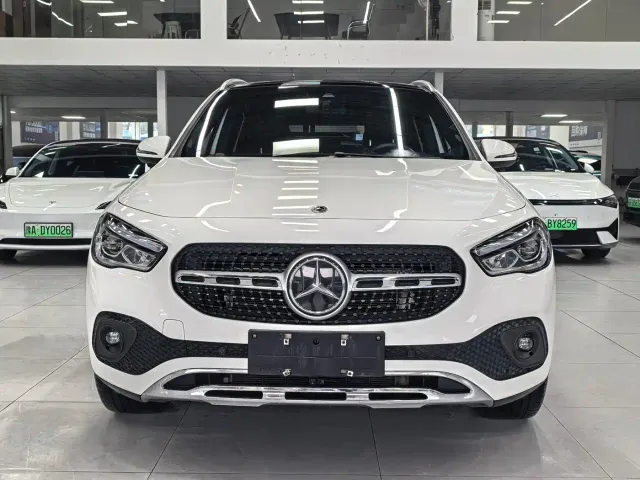 Mercedes-Benz GLA-Class — Фото автомобиля 2