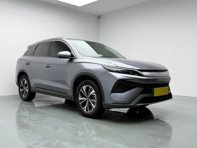 BYD Song Pro — Фото автомобиля 3
