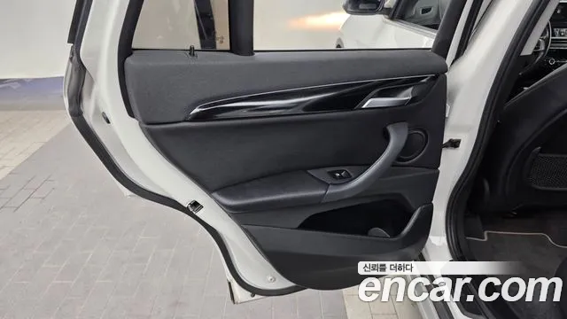 BMW X1 — Фото автомобиля 24