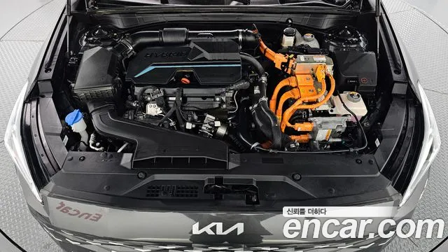 Kia K8 Hybrid — Фото автомобиля 9